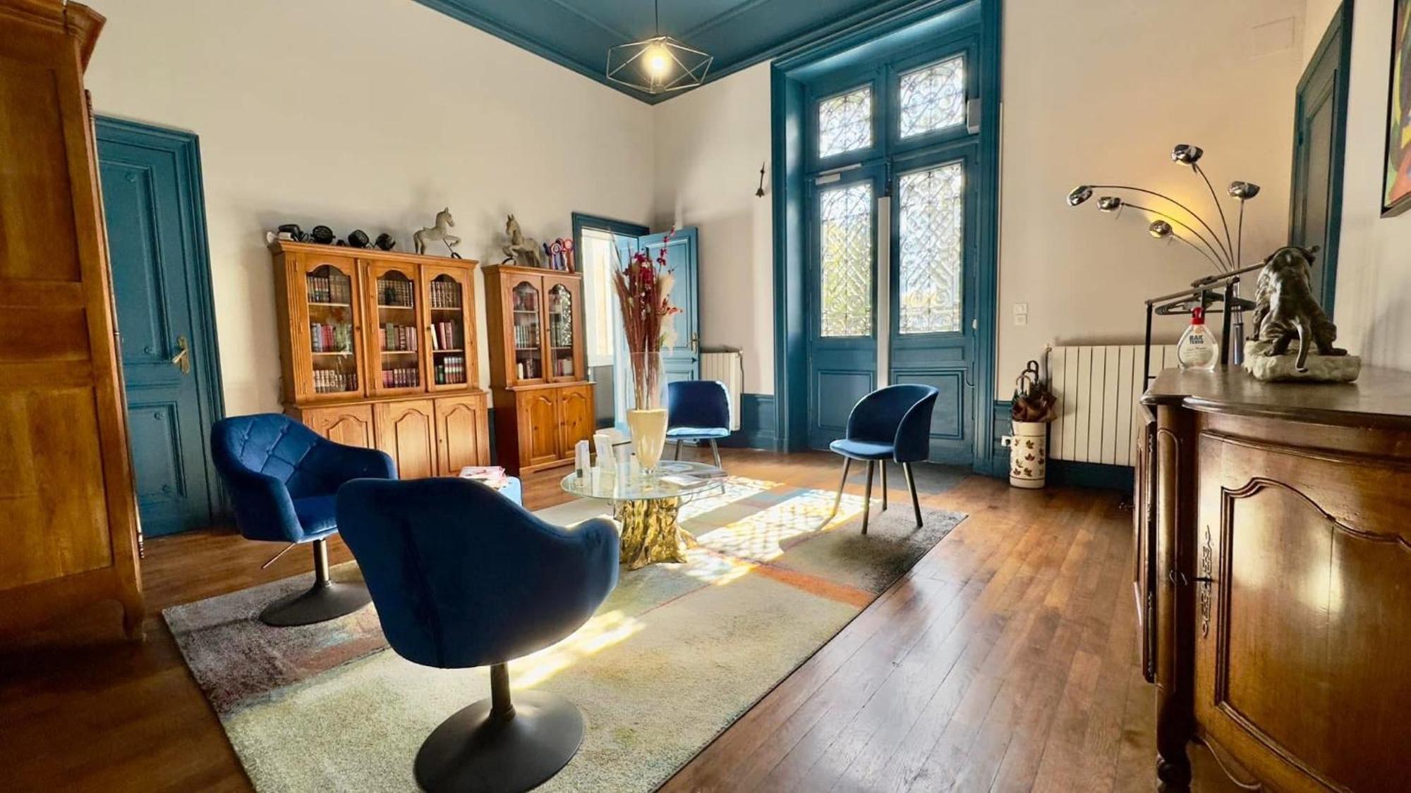 T2 De Charme Dans Un Chateau Layrac Bagian luar foto